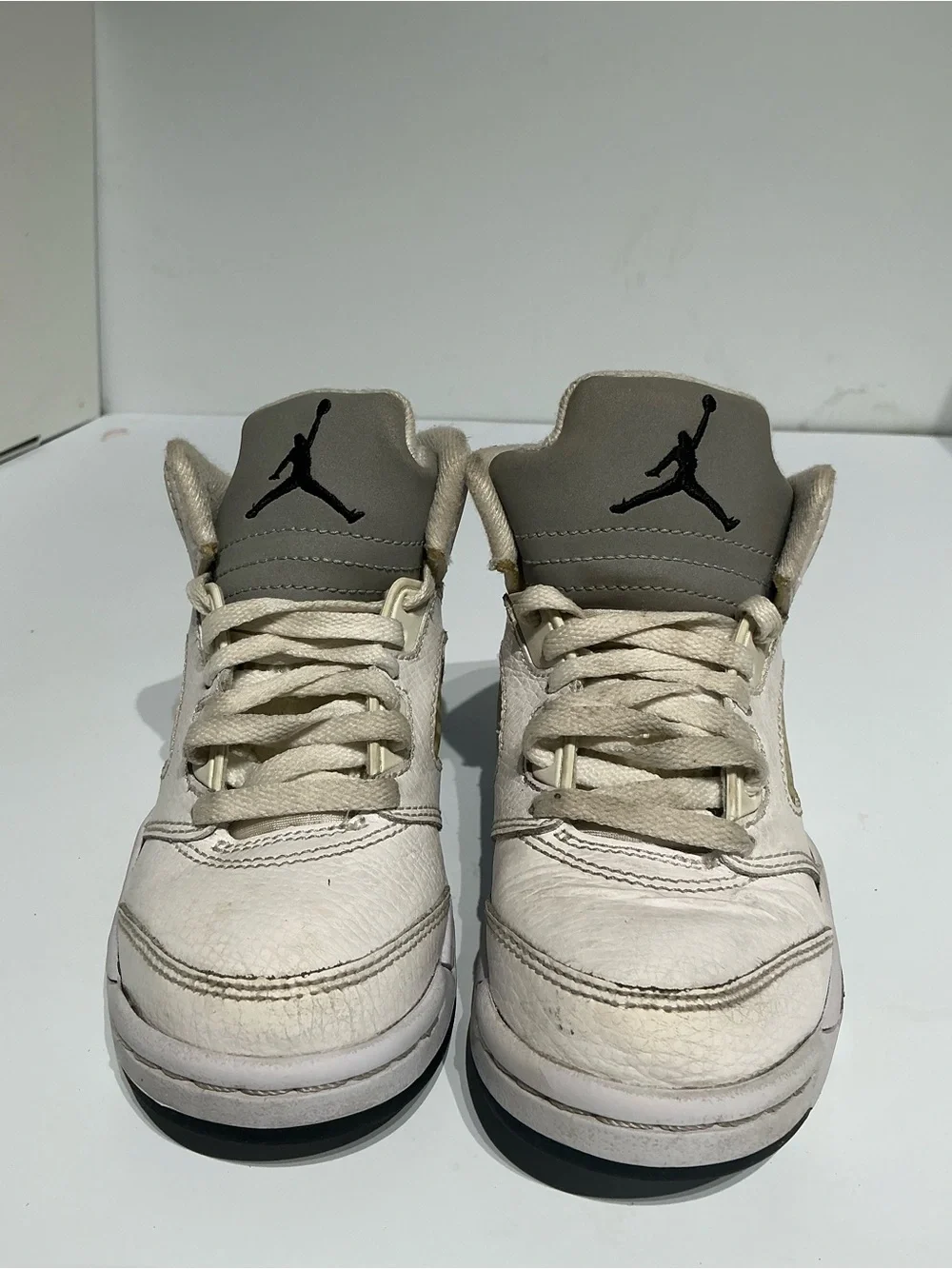 Jordan Kids Beige and Gray Jumpman Sneakers 11C